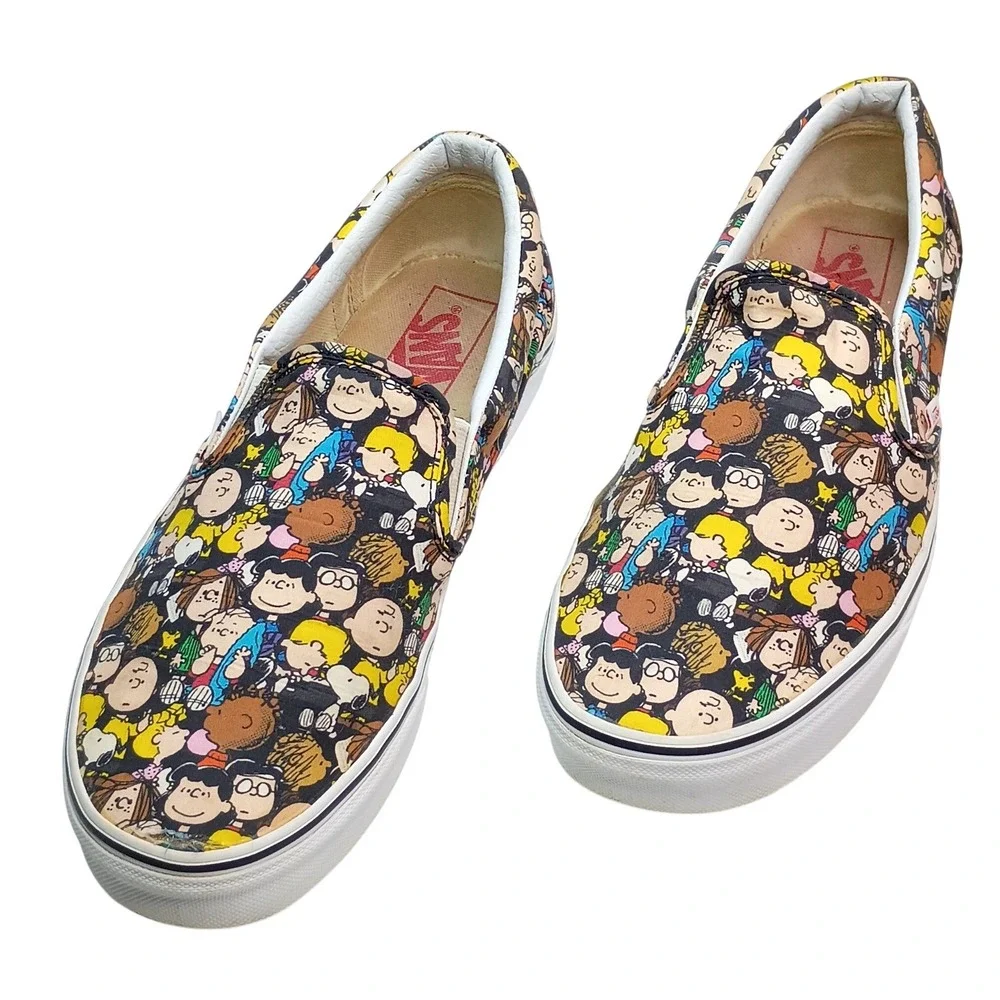 Vans x Peanuts Classic Slip On Charlie Brown Gang Mens 9.5 Womens 11 Shoes A4